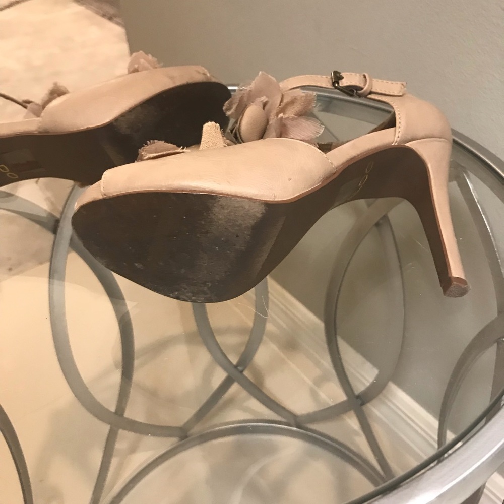 Aldo beige shoes